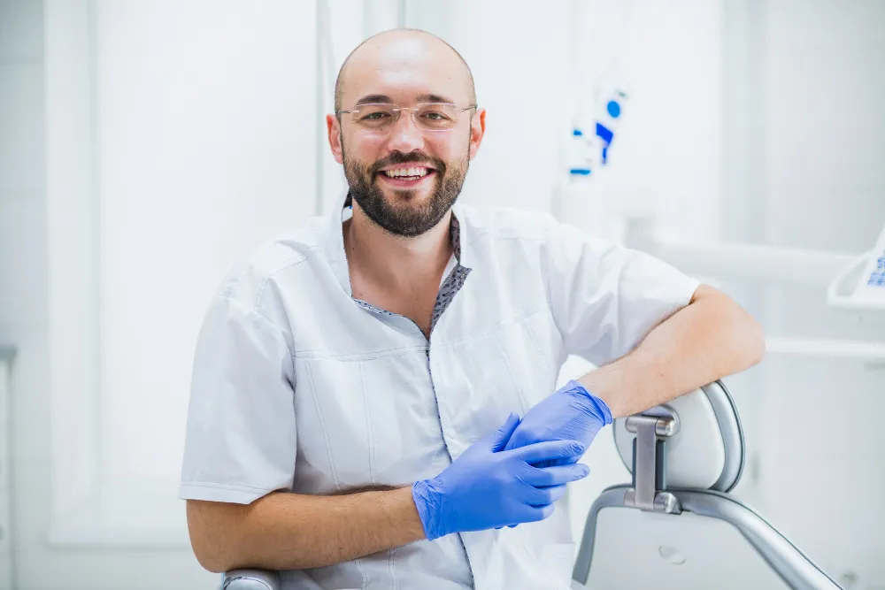 Dr. Martín Leiva